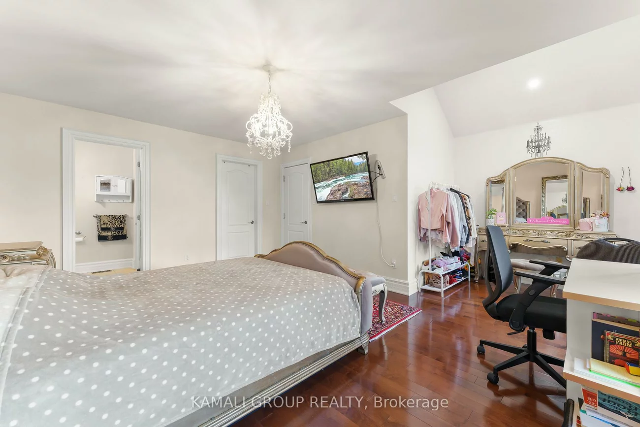 12, San Antonio, Oak Ridges, Richmond Hill