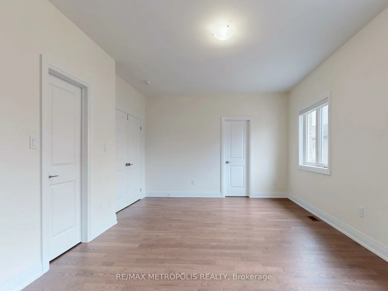 21, La Reine, Oak Ridges, Richmond Hill