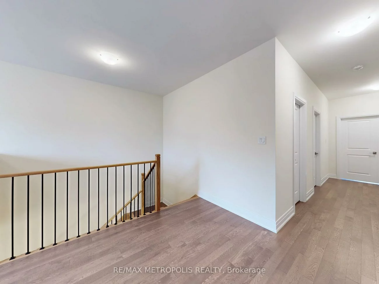 21, La Reine, Oak Ridges, Richmond Hill