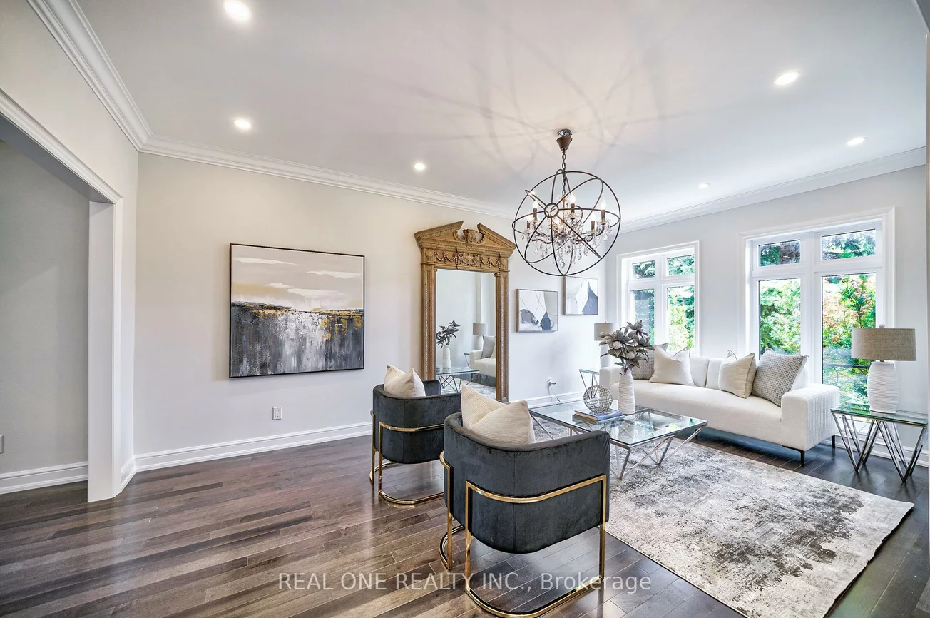 26, Clarendon, Bayview Hill, Richmond Hill