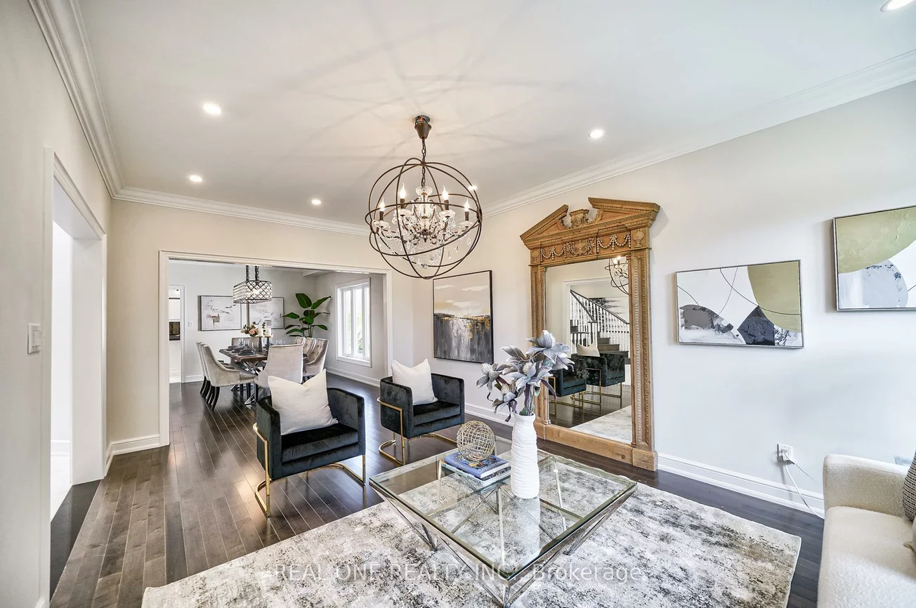 26, Clarendon, Bayview Hill, Richmond Hill
