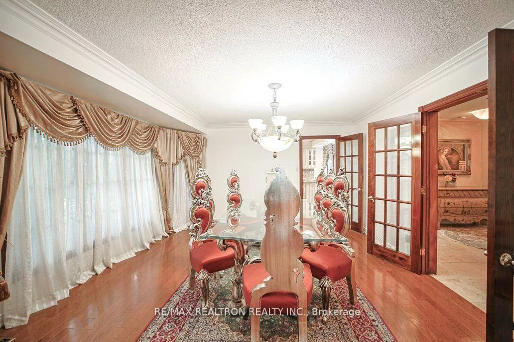 188, Strathearn, Bayview Hill, Richmond Hill