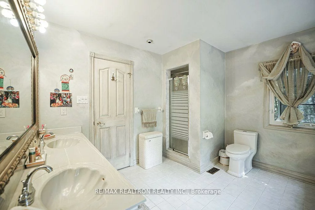 188, Strathearn, Bayview Hill, Richmond Hill
