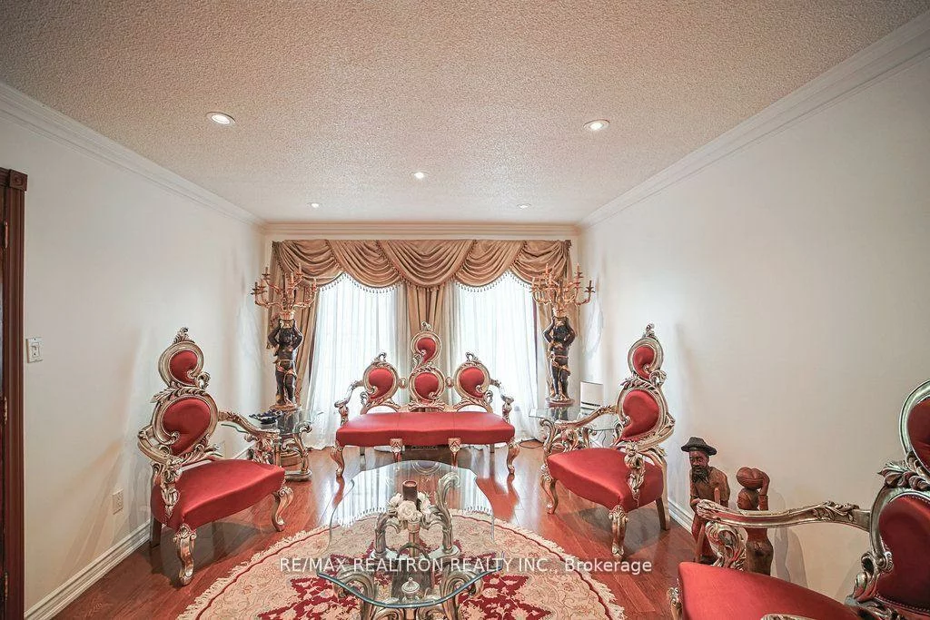 188, Strathearn, Bayview Hill, Richmond Hill