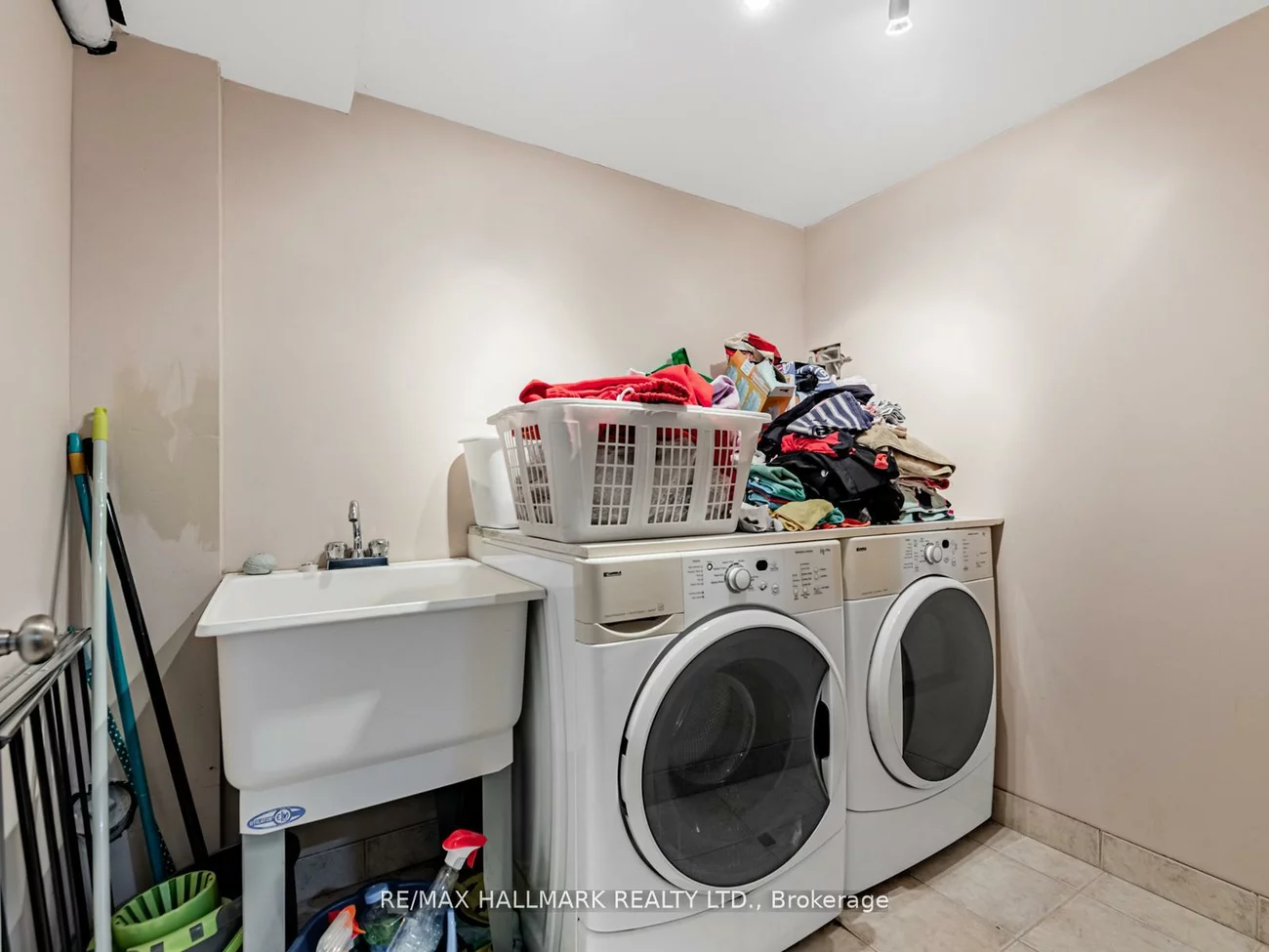 71, Trench, Mill Pond, Richmond Hill