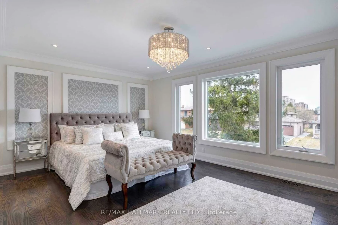 46, Yongehurst, North Richvale, Richmond Hill