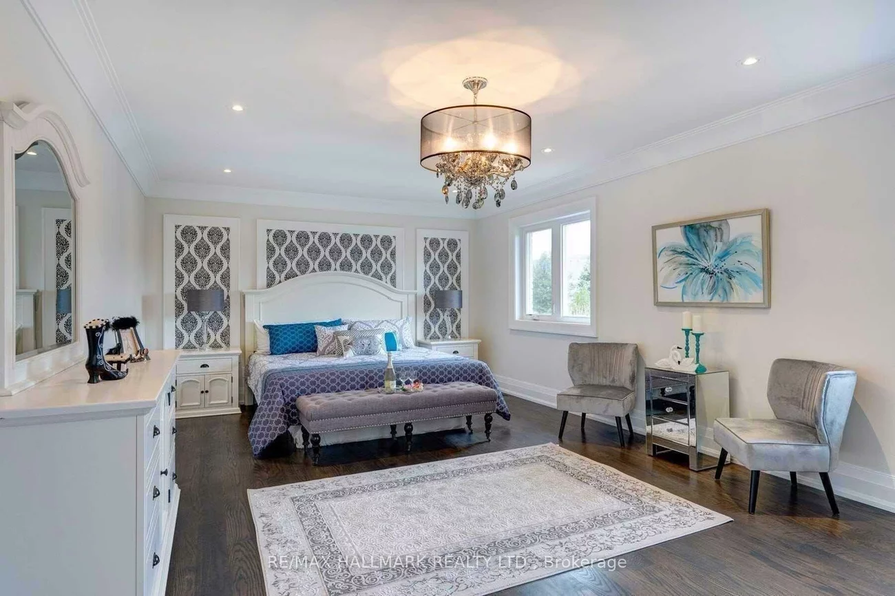 46, Yongehurst, North Richvale, Richmond Hill