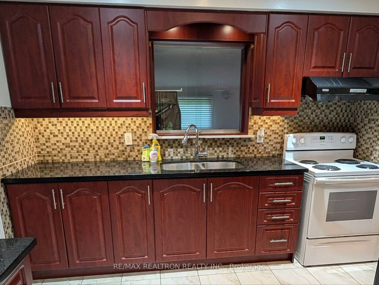 28, Lakeland, Oak Ridges Lake Wilcox, Richmond Hill