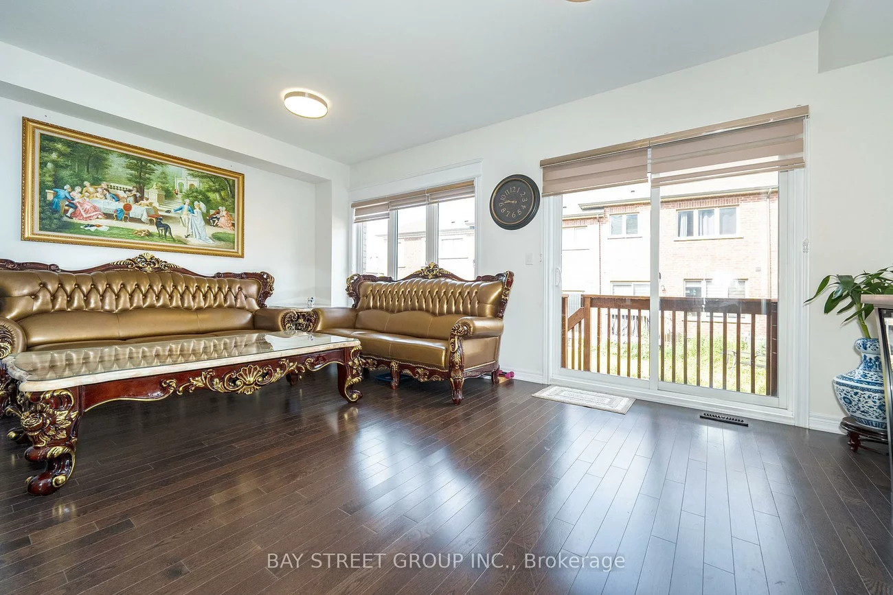 65, Bellflower, Oak Ridges Lake Wilcox, Richmond Hill