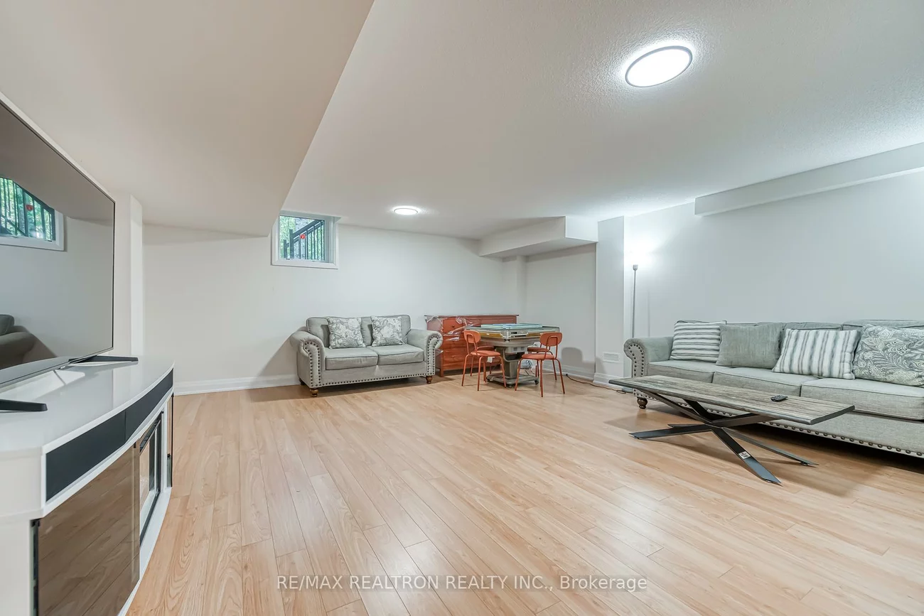 66, Causland, Devonsleigh, Richmond Hill