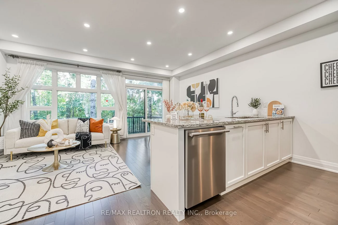 66, Causland, Devonsleigh, Richmond Hill