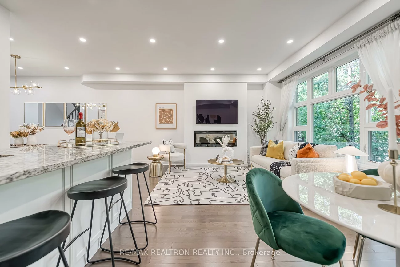 66, Causland, Devonsleigh, Richmond Hill