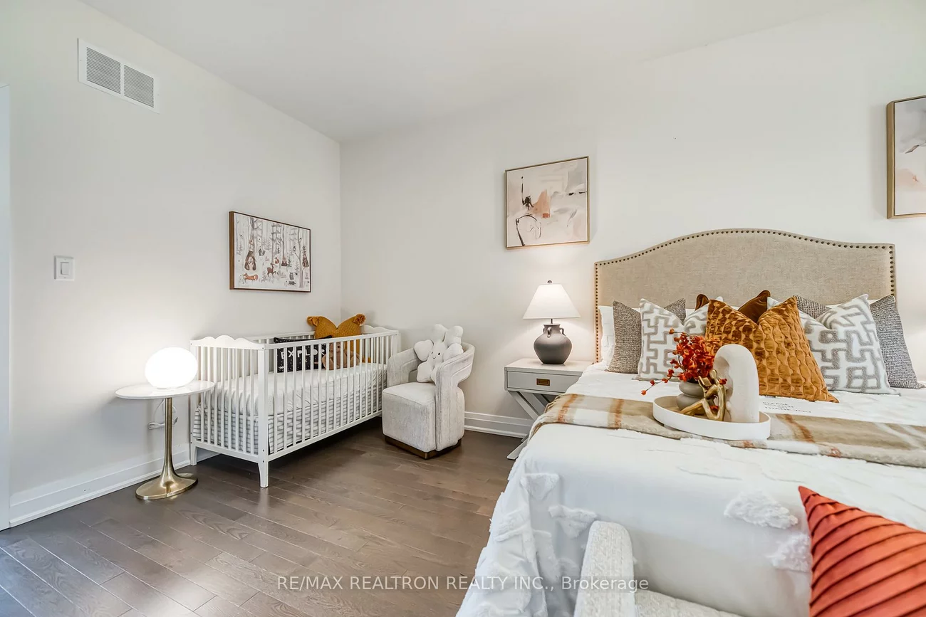 66, Causland, Devonsleigh, Richmond Hill