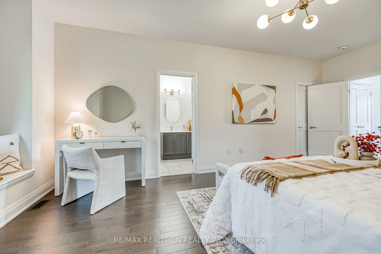 66, Causland, Devonsleigh, Richmond Hill