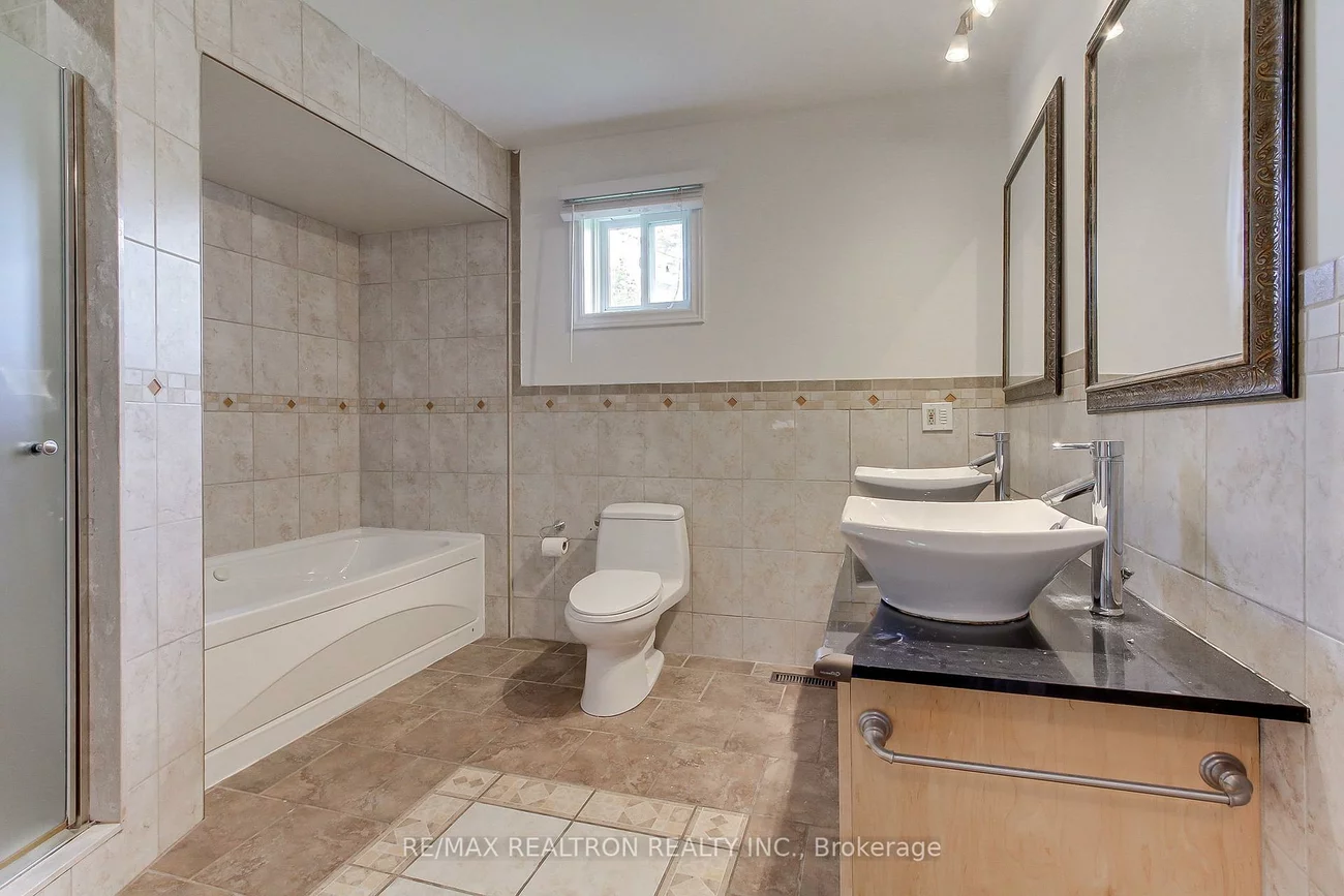 19, Crystal, Mill Pond, Richmond Hill