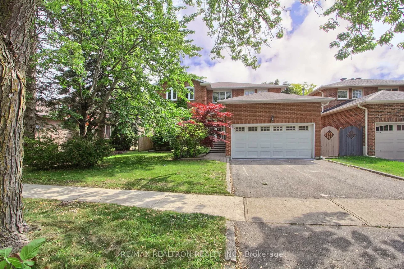 19, Crystal, Mill Pond, Richmond Hill