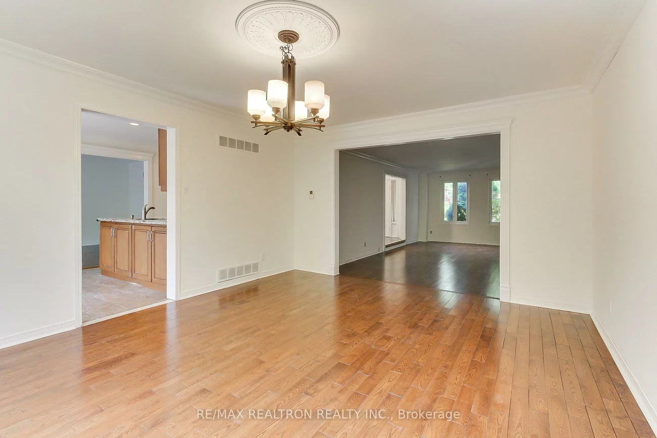 19, Crystal, Mill Pond, Richmond Hill