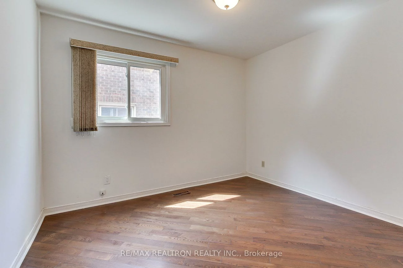 19, Crystal, Mill Pond, Richmond Hill