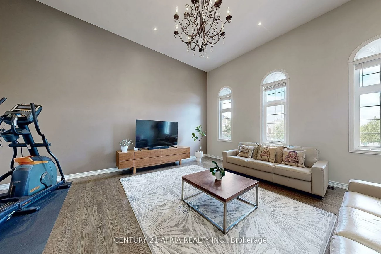 24, Gannett, Jefferson, Richmond Hill