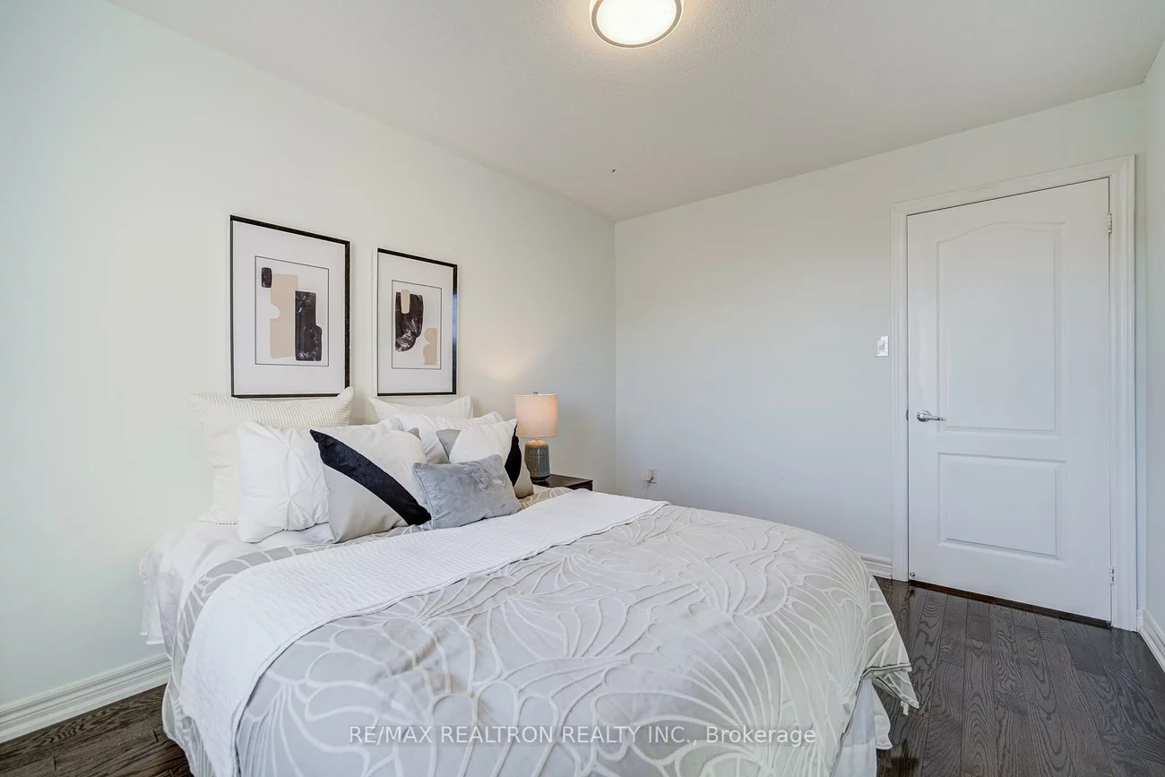 8, Harvest, Jefferson, Richmond Hill