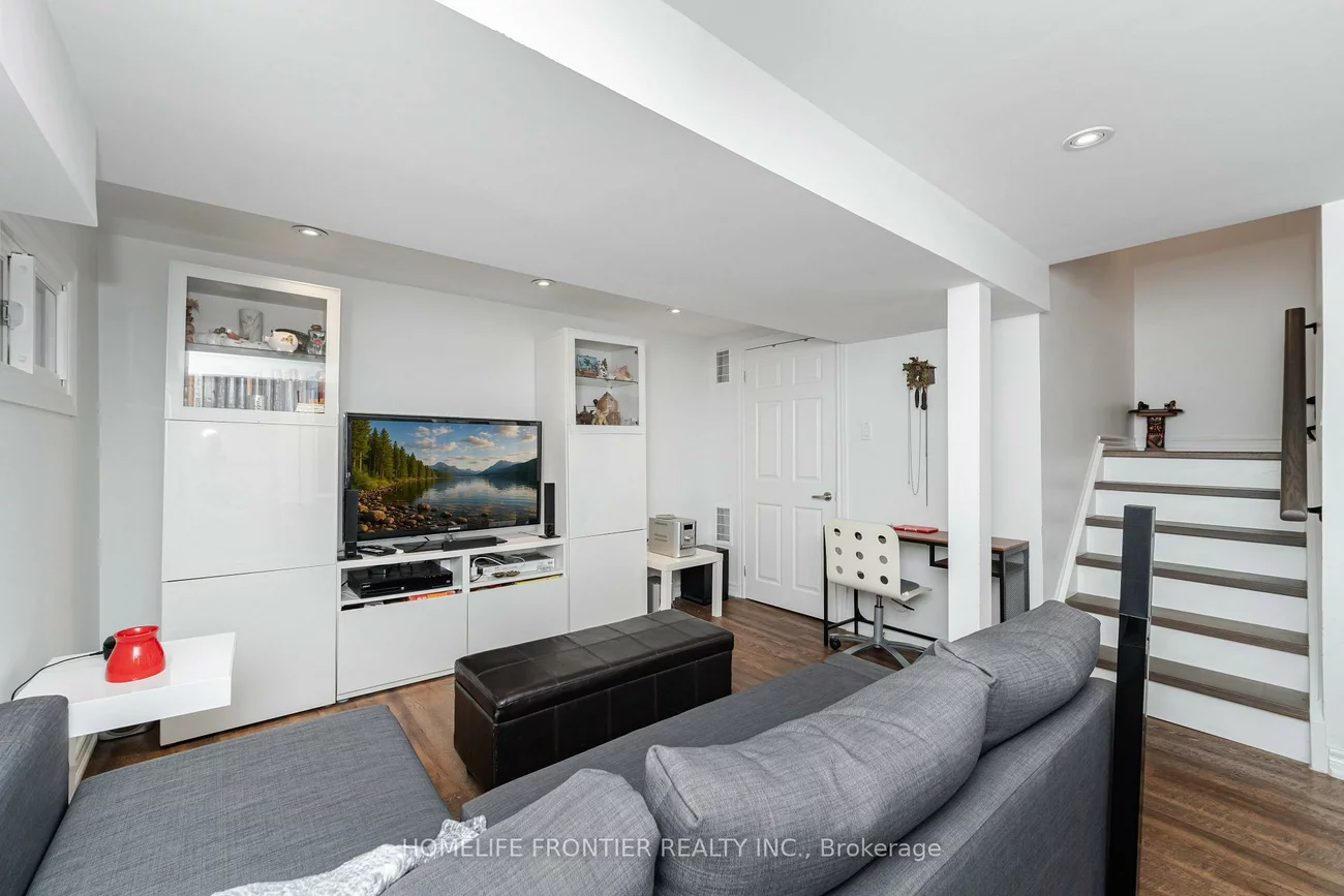 1, Denava, North Richvale, Richmond Hill