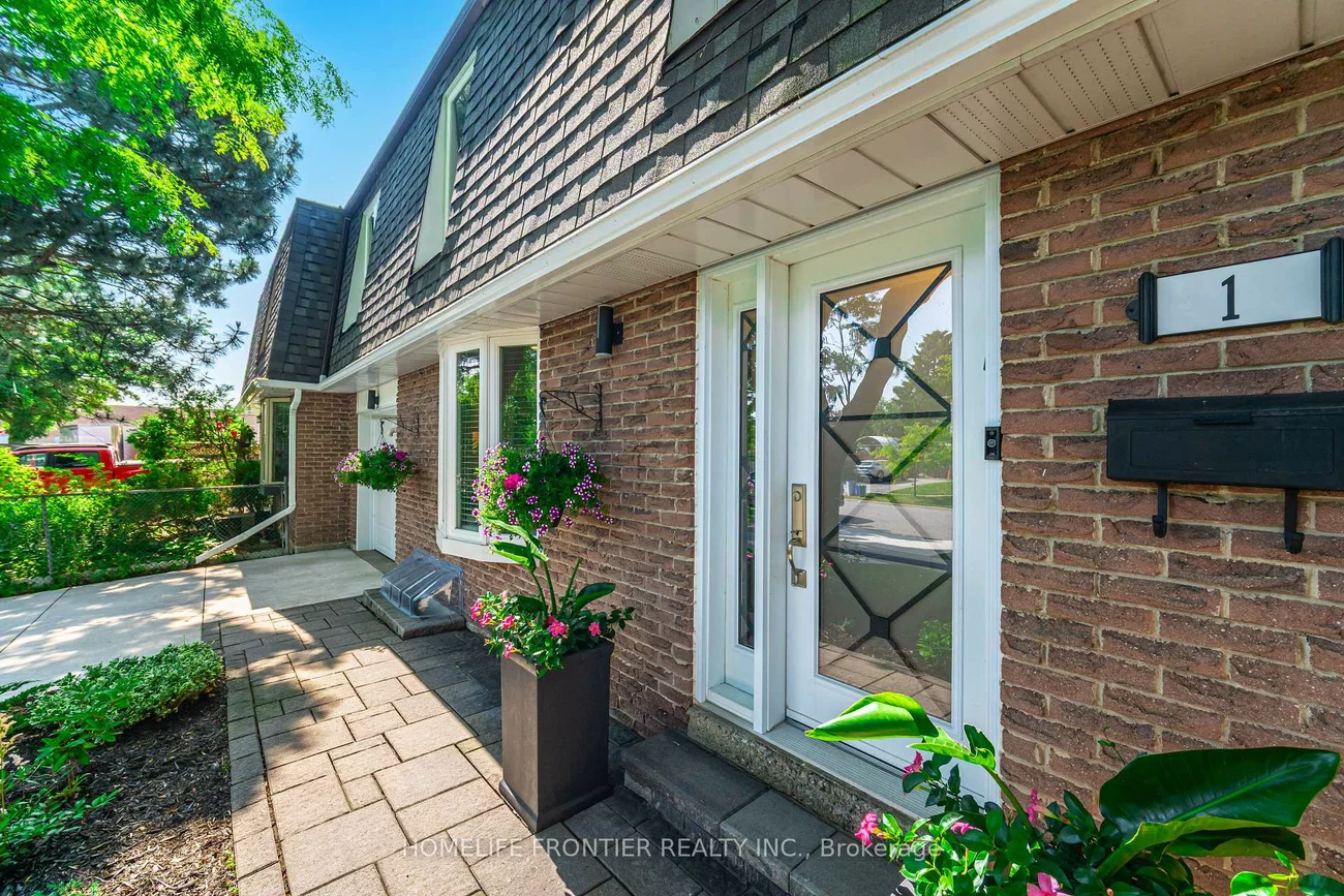 1, Denava, North Richvale, Richmond Hill