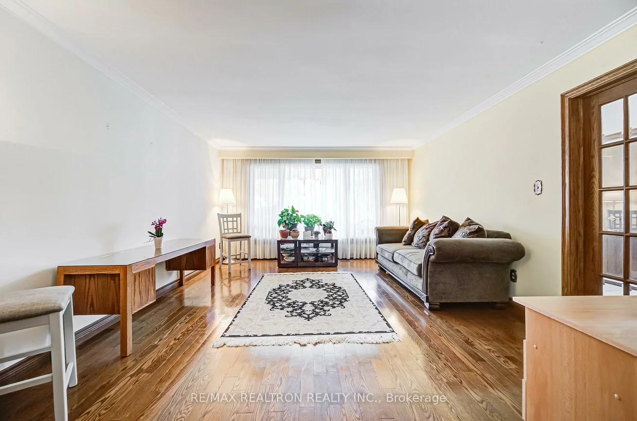 69, Elm, Langstaff, Richmond Hill
