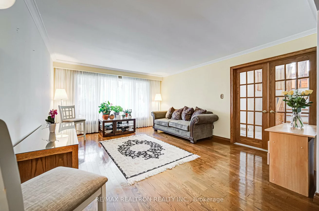69, Elm, Langstaff, Richmond Hill