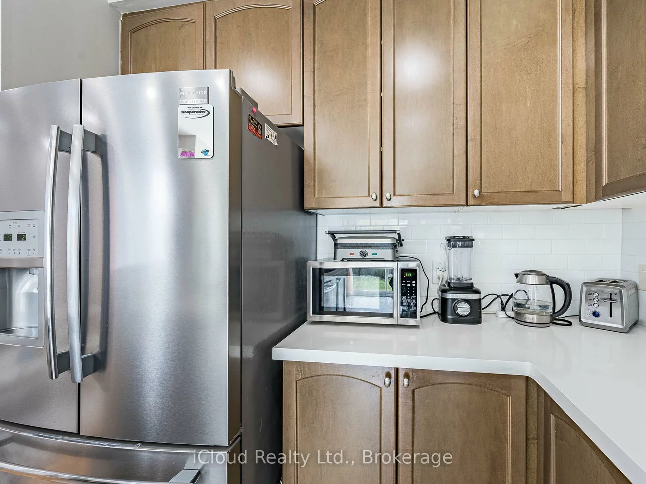 135, Windrow, Jefferson, Richmond Hill