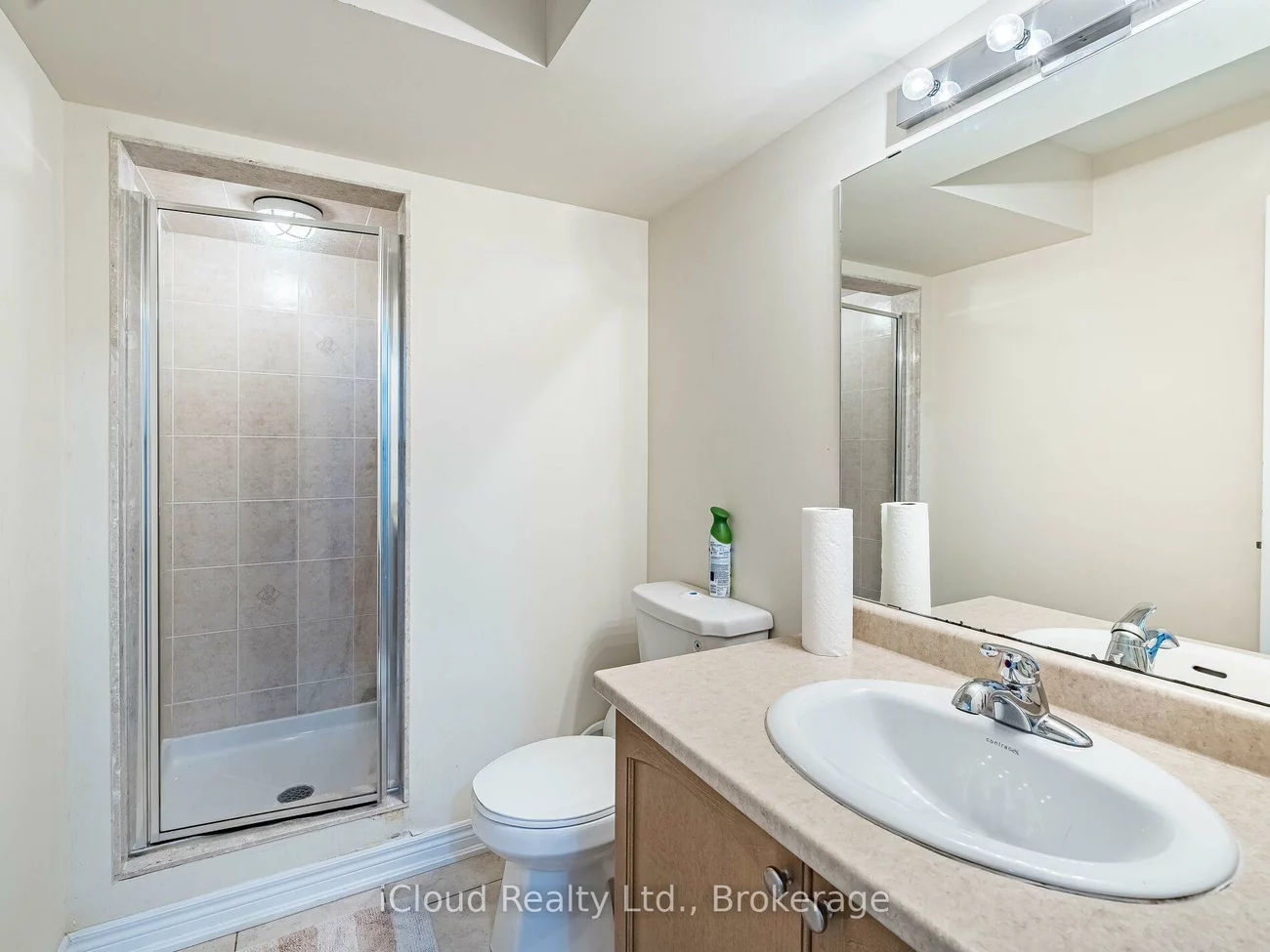 135, Windrow, Jefferson, Richmond Hill