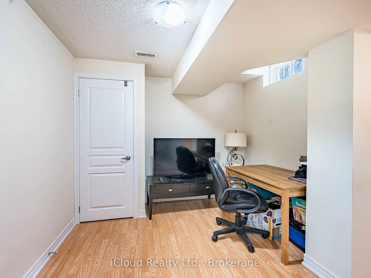 135, Windrow, Jefferson, Richmond Hill