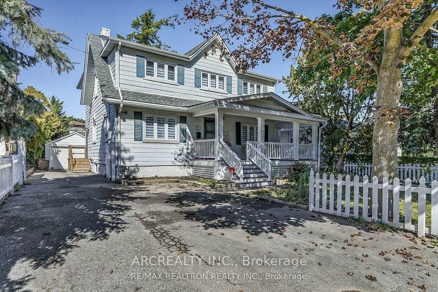 97, Centre, Crosby, Richmond Hill