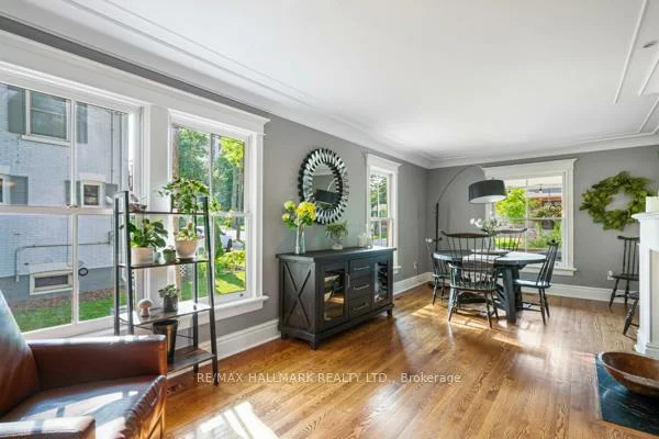 59, Centre, Mill Pond, Richmond Hill