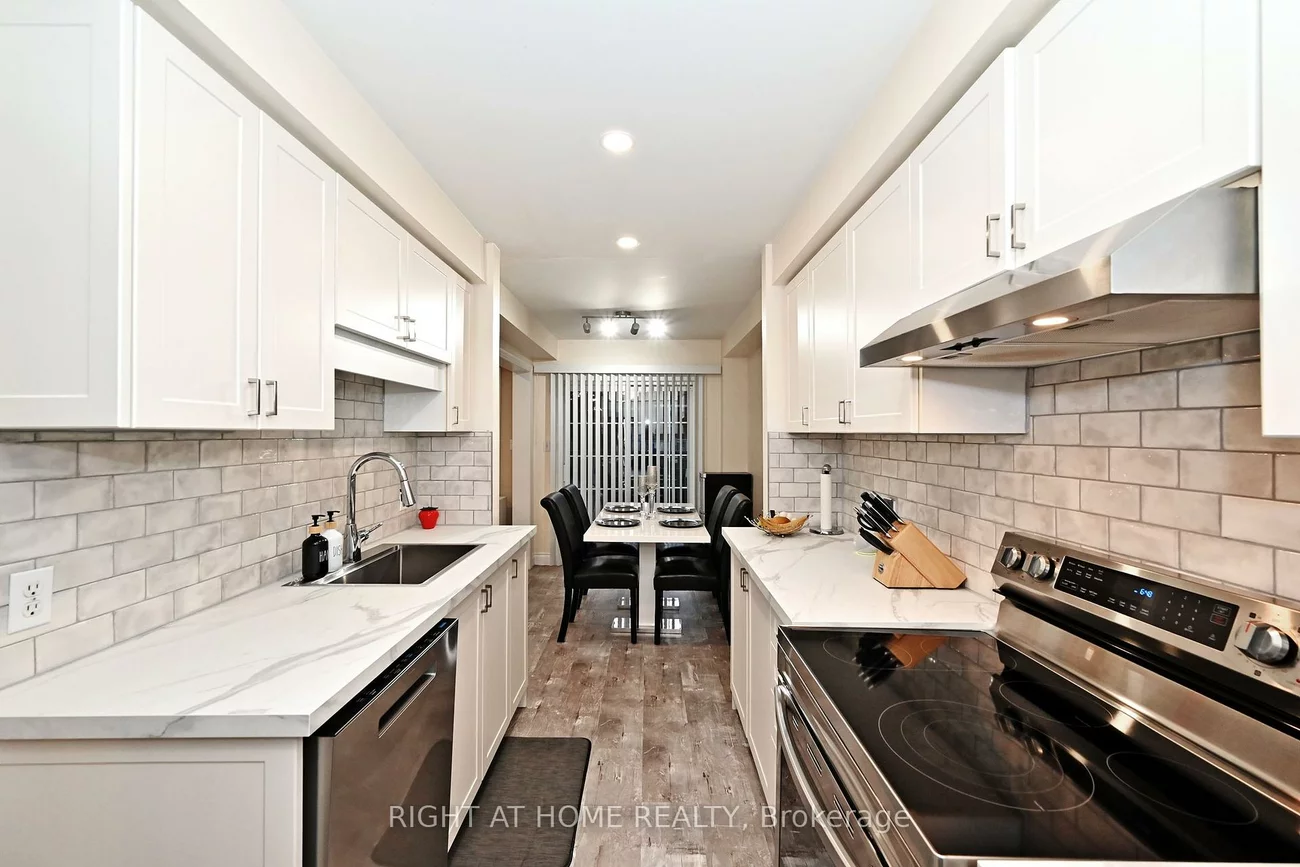 73, Bloomgate, Oak Ridges, Richmond Hill