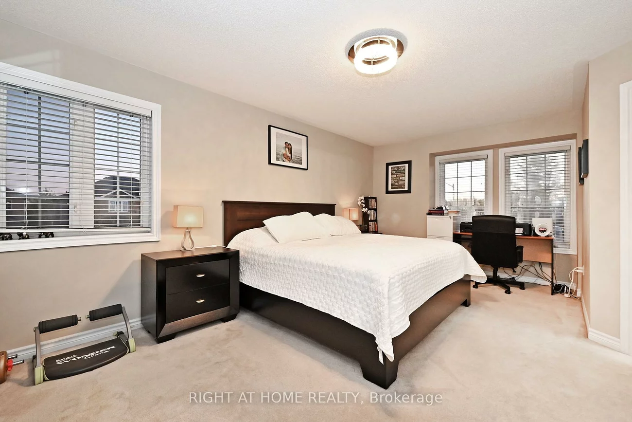 73, Bloomgate, Oak Ridges, Richmond Hill