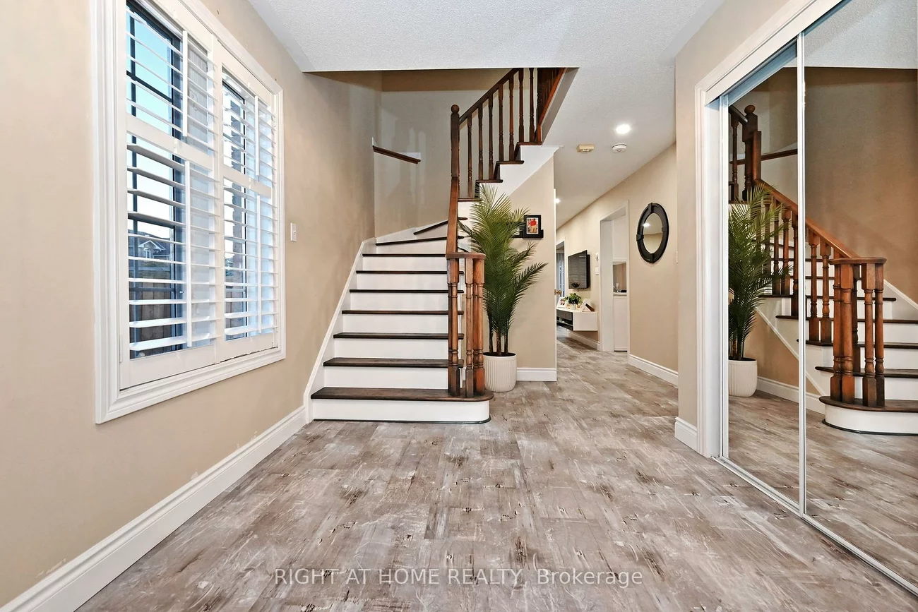 73, Bloomgate, Oak Ridges, Richmond Hill