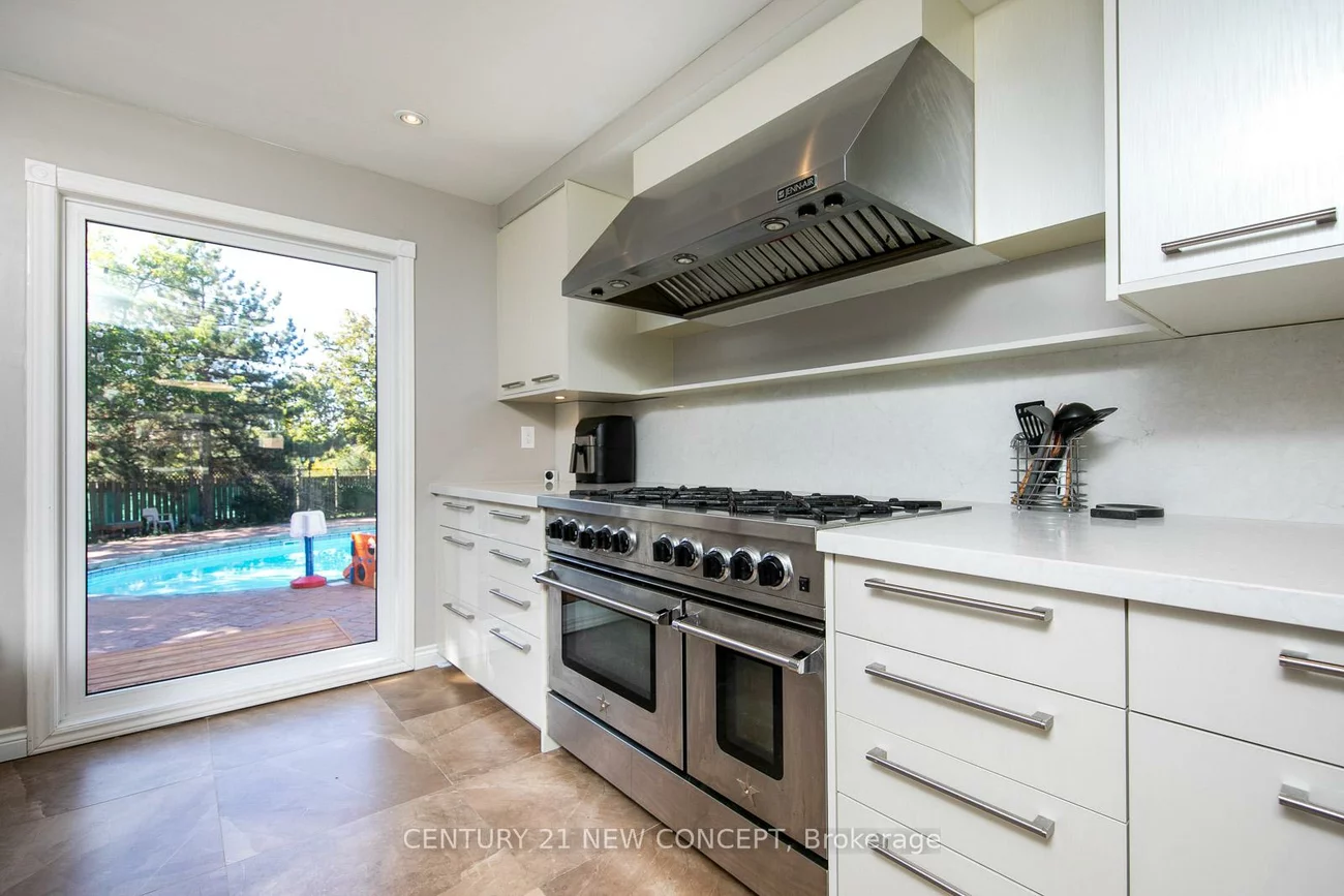 40, Marchwood, Harding, Richmond Hill