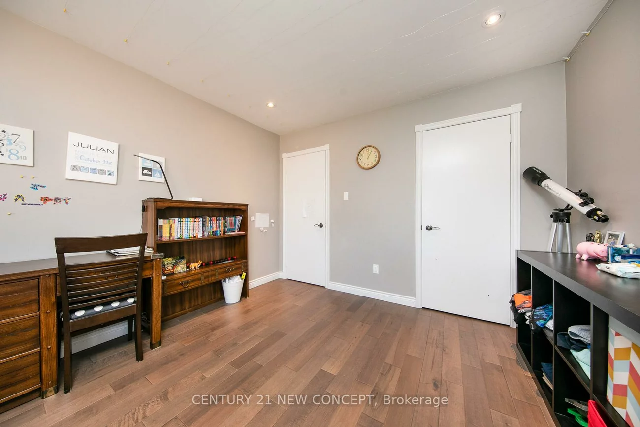 40, Marchwood, Harding, Richmond Hill
