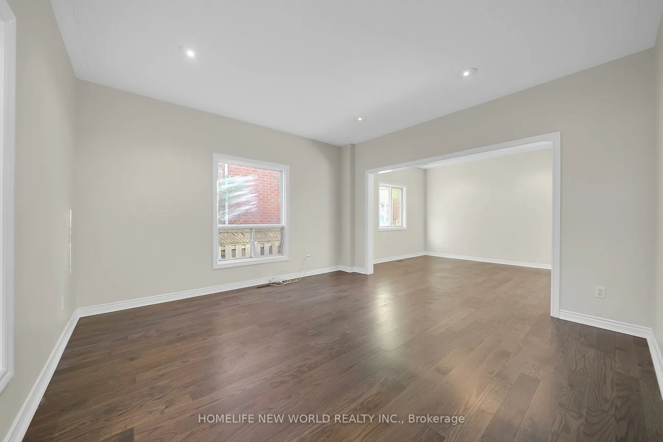 99, Clarendon, Bayview Hill, Richmond Hill