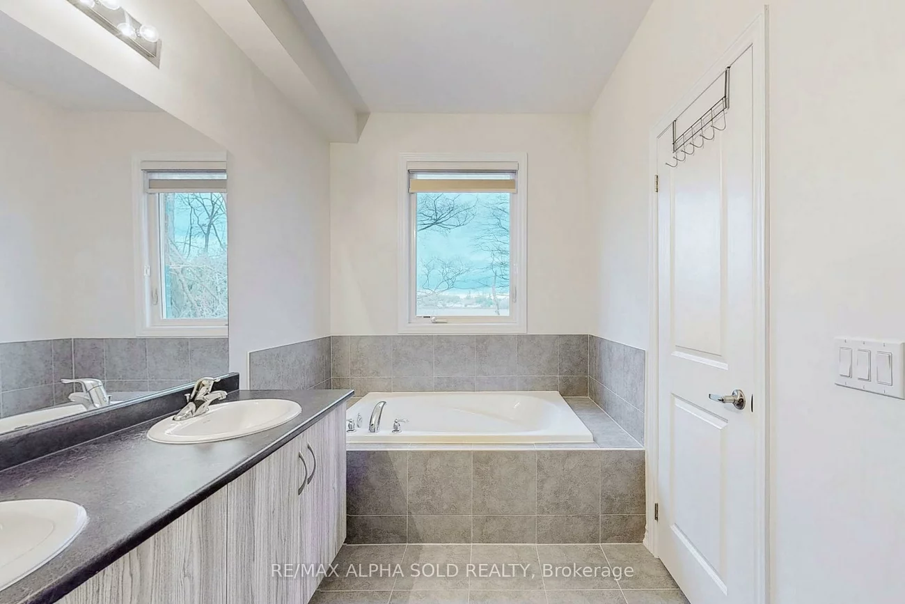 66, Puisaya, Rural Richmond Hill, Richmond Hill