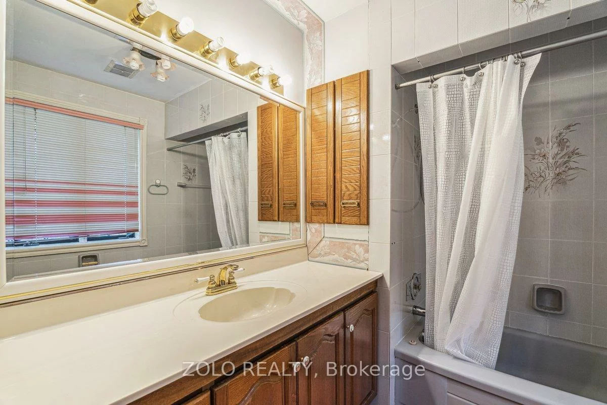 95, Pemberton, North Richvale, Richmond Hill