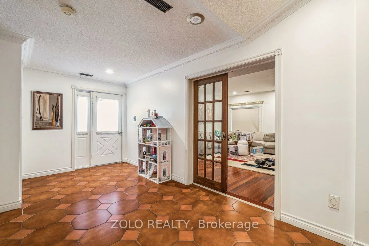 95, Pemberton, North Richvale, Richmond Hill