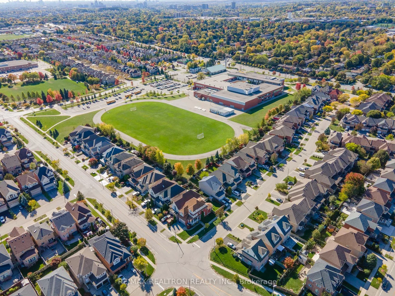 11, Cameo, Rouge Woods, Richmond Hill