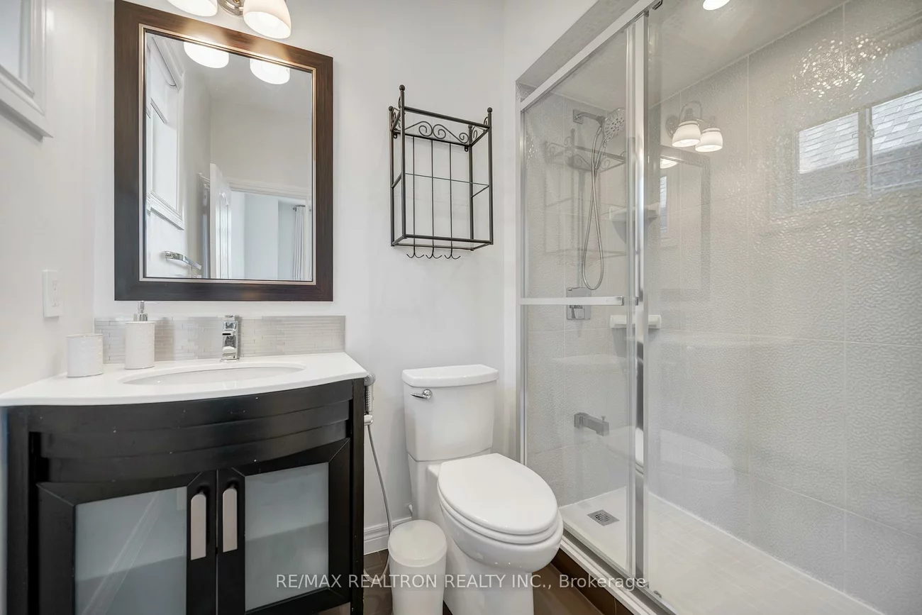 11, Cameo, Rouge Woods, Richmond Hill