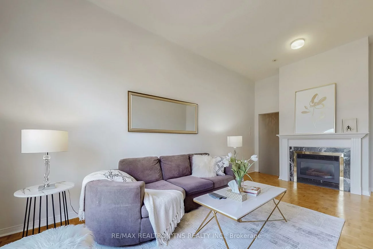 10, Breezeway, Rouge Woods, Richmond Hill