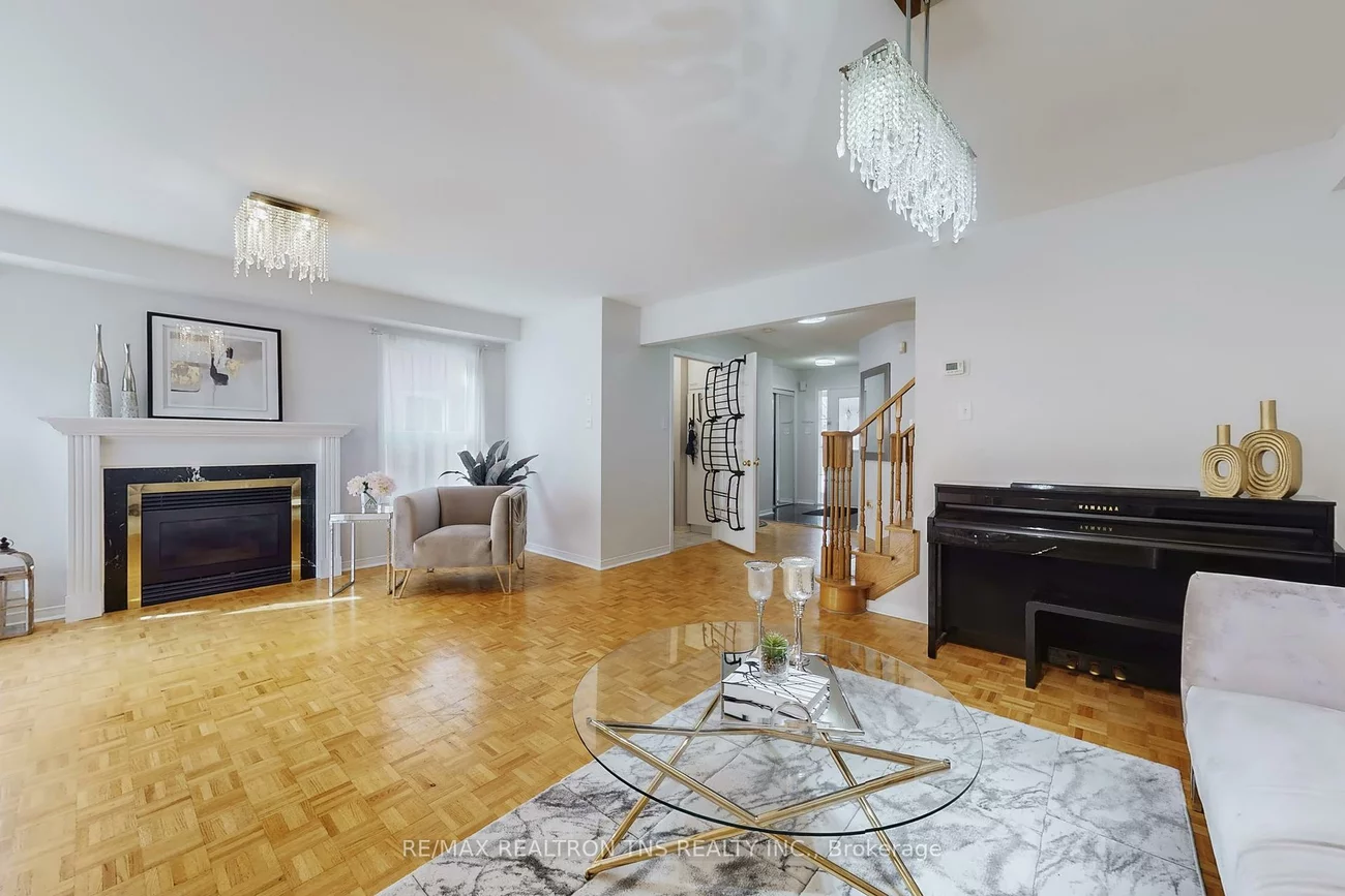 10, Breezeway, Rouge Woods, Richmond Hill