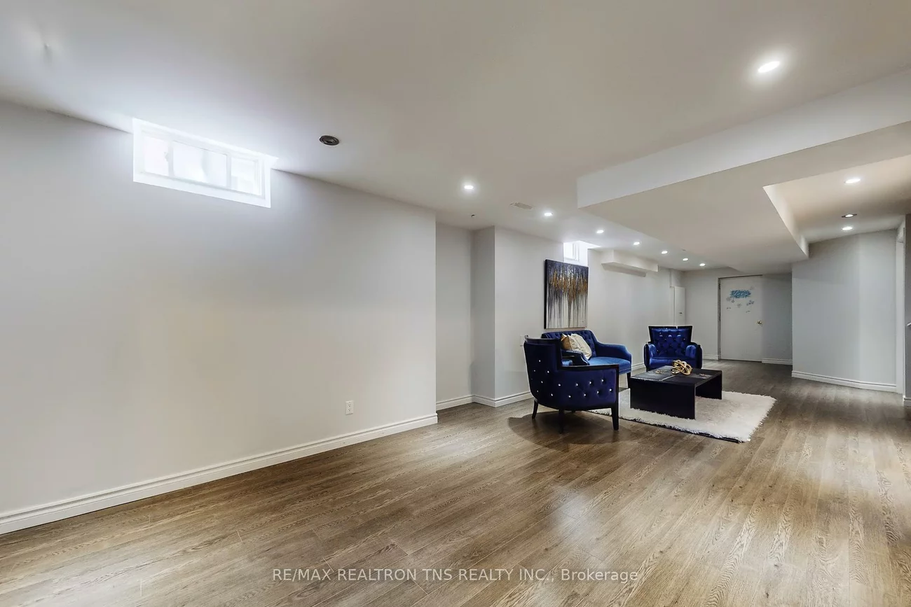 10, Breezeway, Rouge Woods, Richmond Hill