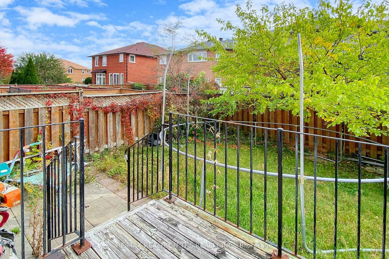 10, Breezeway, Rouge Woods, Richmond Hill