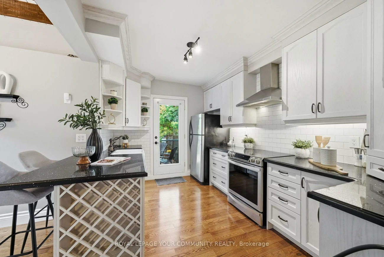 30, Elizabeth, Mill Pond, Richmond Hill