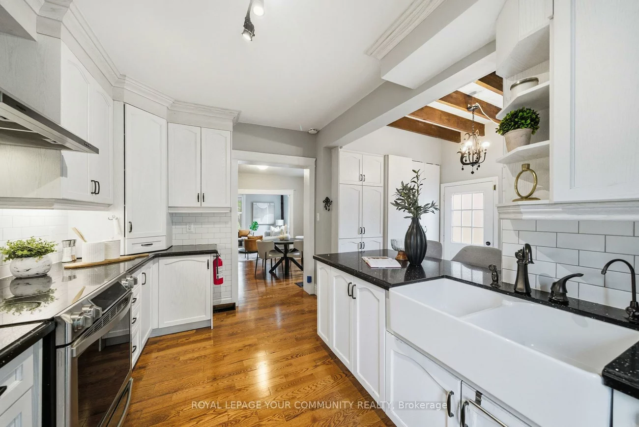 30, Elizabeth, Mill Pond, Richmond Hill